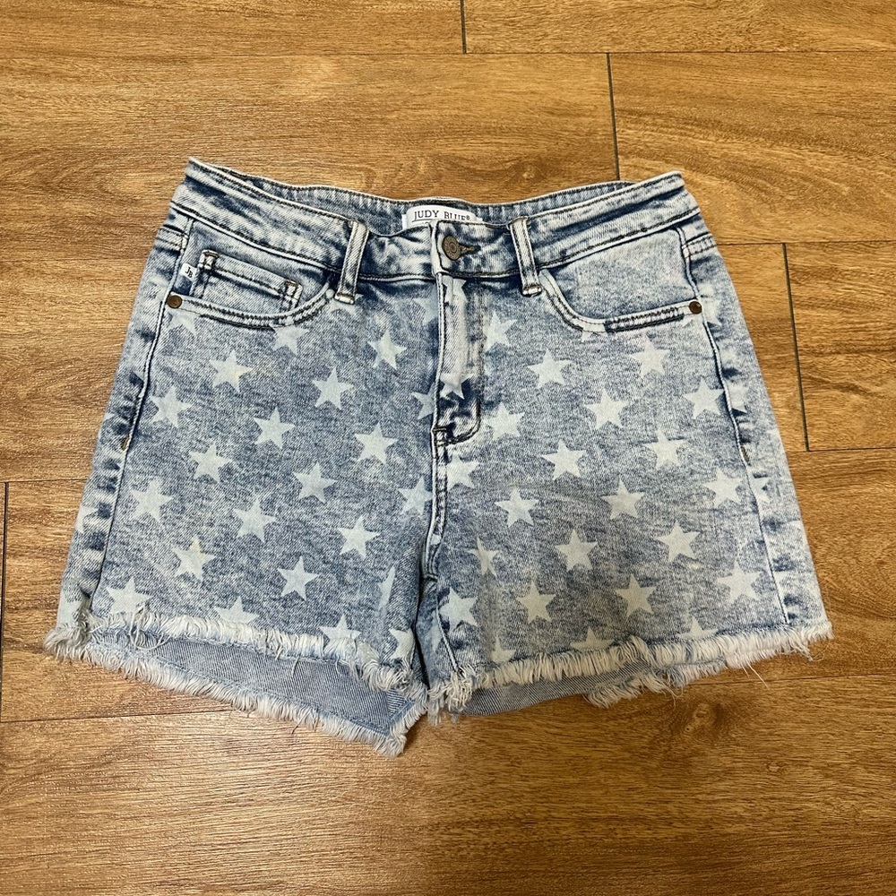 Judy Blue Star Patterned Light Blue Denim Shorts